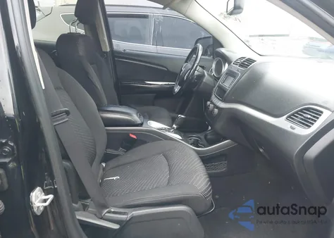 2016 Dodge Journey Sxt z USA, uszkodzony, nr VIN 3C4PDCBG1GT138593